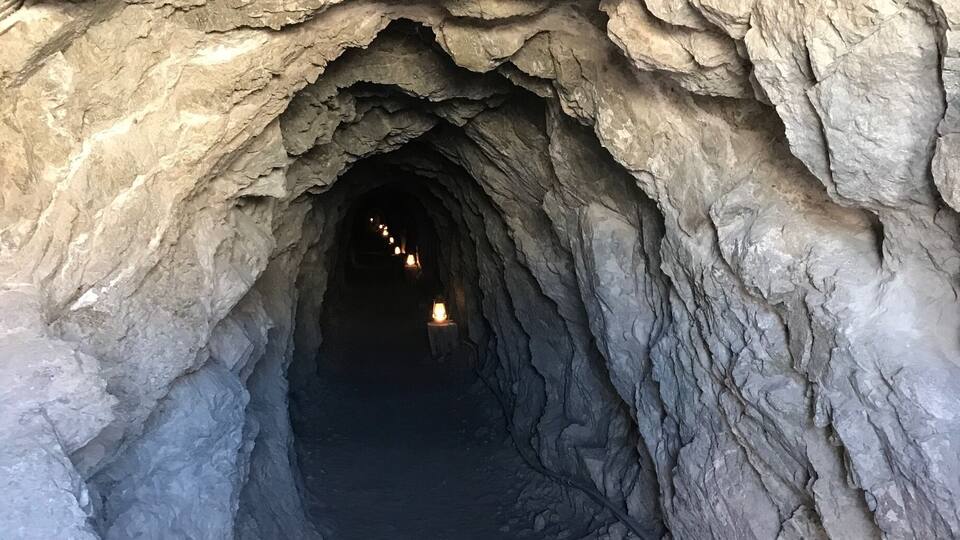 Gold mine tour!! Experienced deadly darkness inside the mine ☠️