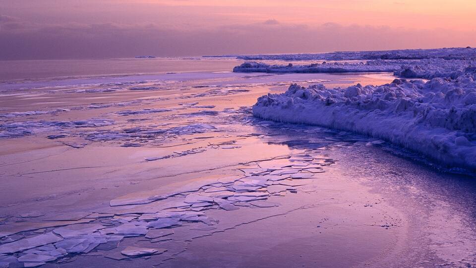 Lake Ontario, Lynde Shores Conservation Area, Whitby, Ontario, Canada