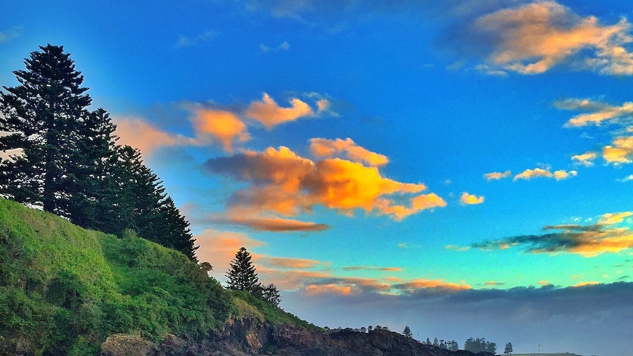 Sunrise over Kendalls Beach here in Kiama this morning! đ
đđ đ
