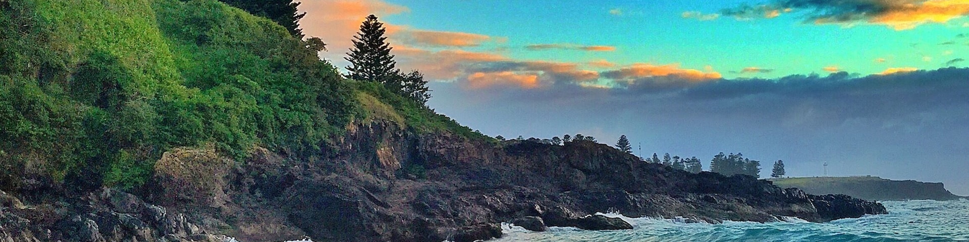 Sunrise over Kendalls Beach here in Kiama this morning! 🌅🌊🐠😀