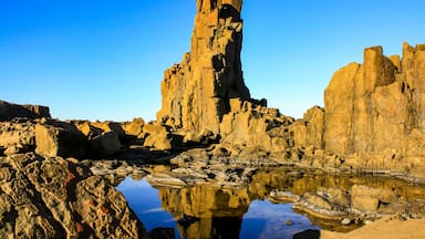 Basalt rock formations at Bombo Quarry, Kiama, NSW, Australia, Shutterstock ID 719321305, Purchase Order: SP-1822 ANZ-18120 Wotif Search Engine - Destination Imagery, Order Number: , Client/Licensee: