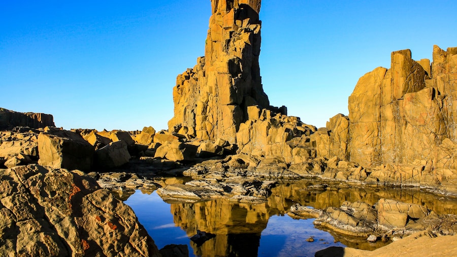 Basalt rock formations at Bombo Quarry, Kiama, NSW, Australia, Shutterstock ID 719321305, Purchase Order: SP-1822 ANZ-18120 Wotif Search Engine - Destination Imagery, Order Number: , Client/Licensee: