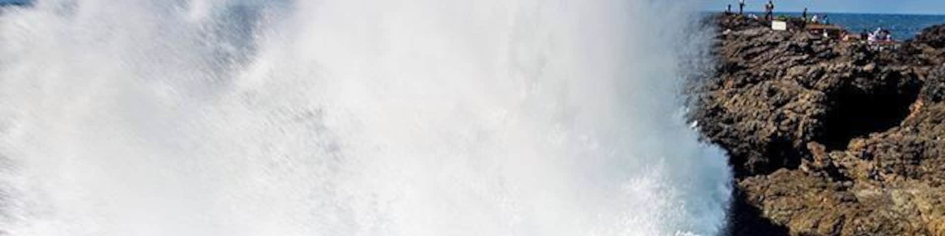 The #Kiama Blowhole in full cry during a large SE swell. The visual is pretty epic but the sound of this explosion is the real treat. Feel the energy of nature 🙏 #stimages2016roadtrip #seeaustralia @visitnsw