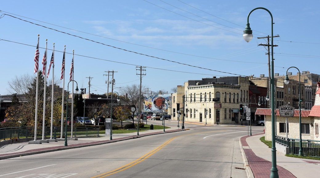 HC80AD Downtown Whitewater, Wisconsin