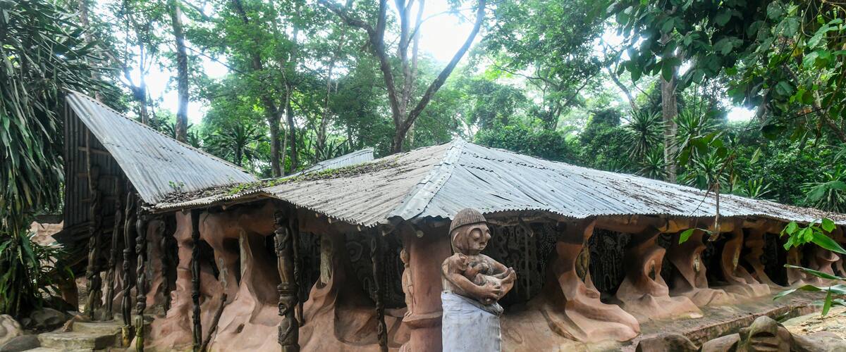 Sacred house in the Osun-Osogbo Sacred Grove, UNESCO World Heritage Site, Osun State, Nigeria, West Africa, Africa