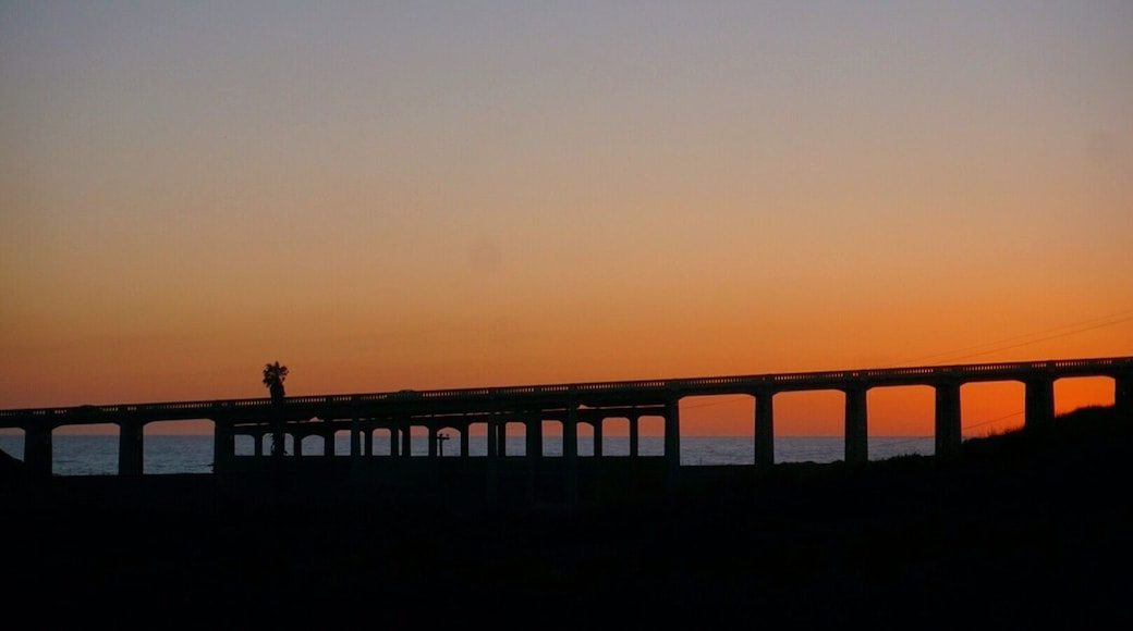 I was driving north and took a detour along the scenic route that would eventually lead me to the Historic CA-101. Just after the sun set, I came upon this beautiful silhouette of the road that passes over the Coaster and I had to stop to shoot it!