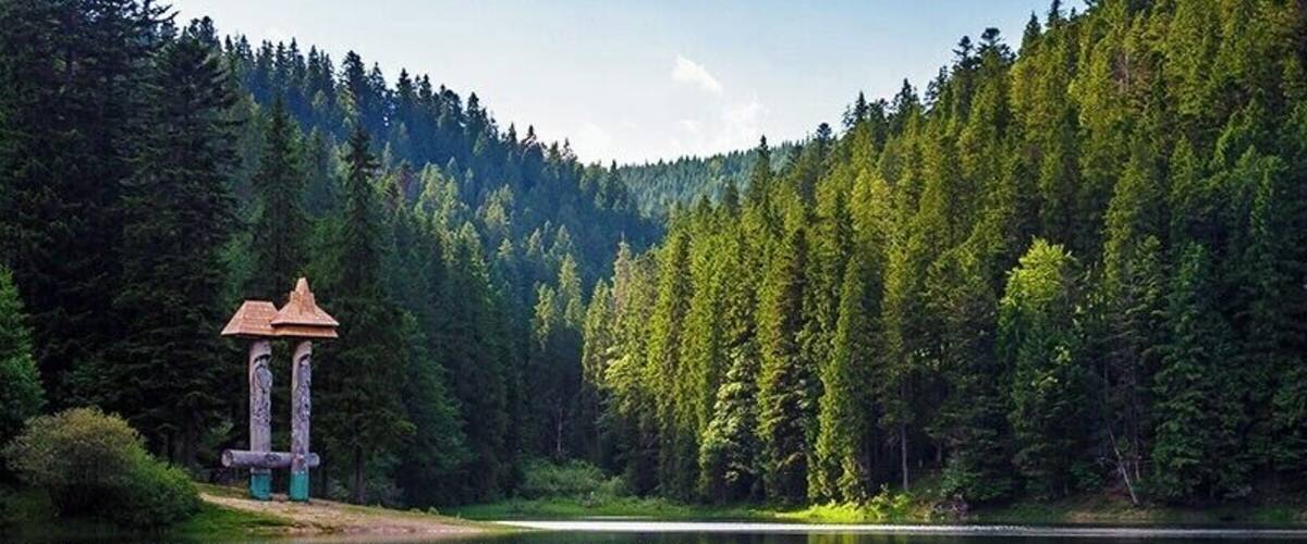 Beautiful place. Get there after 15PM - the light will be gorgeous.