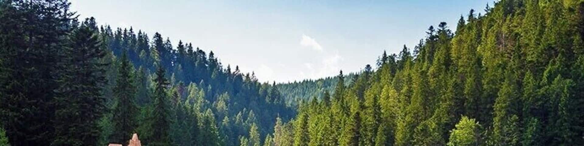 Beautiful place. Get there after 15PM - the light will be gorgeous.