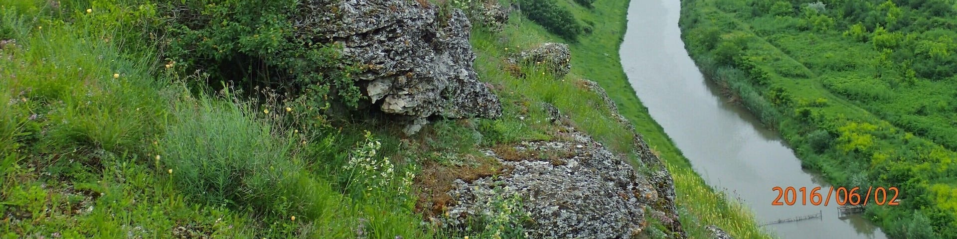 Also called Buky Canyon or Buksy Canyon. Its a nice little canyon with a few camping places. Can be busy in the summer and very busy on the weekends