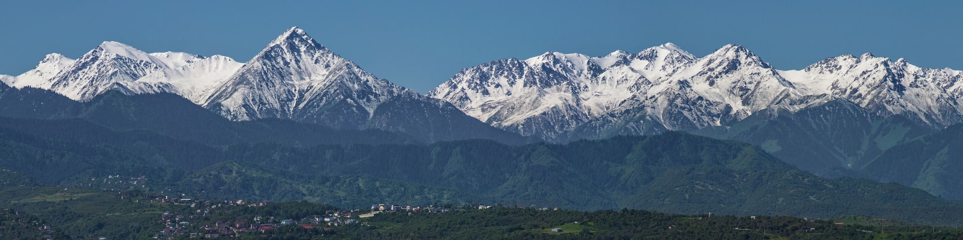 Allphotokz Kok Tobe 20170608 5364 D810 PS