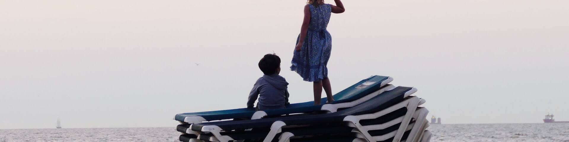 An evening view to the sea