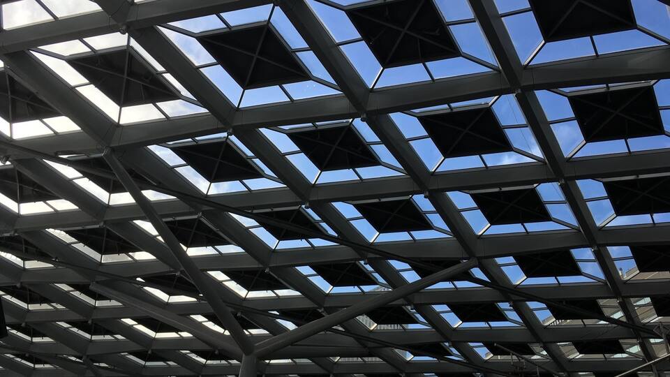 I know a great rail station roof when I see (through) one. #greatdesign