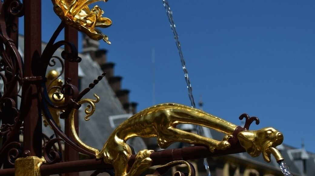 Fabulous water fountain in the Inner Court - Hall of Knights. Walk through the courtyard and see the fairytail-like buildings.
#likealocal