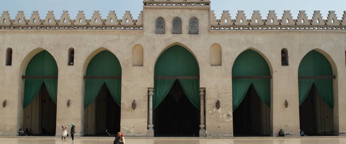 Gorgeous mosque near the last standing gate of Cairo! Beautiful spot