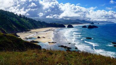 View of Cannon Beach from Ecola Point in Ecola State Park #beachbound