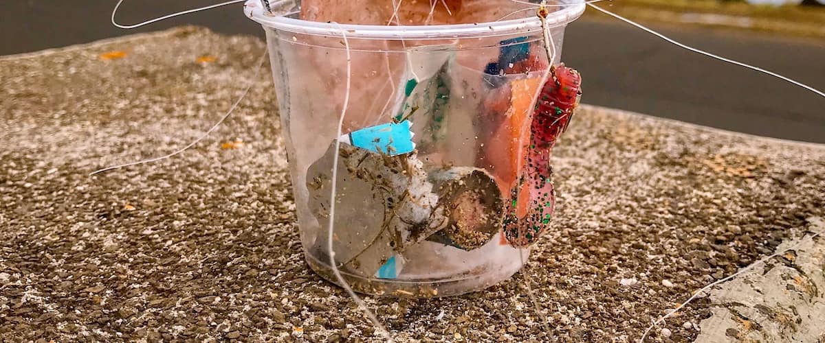 Find it, fill it @ Brennecke’s Beach, Kaua’i. Please, always leave it cleaner than you found it. #TroverRT #stoplittering #kauai