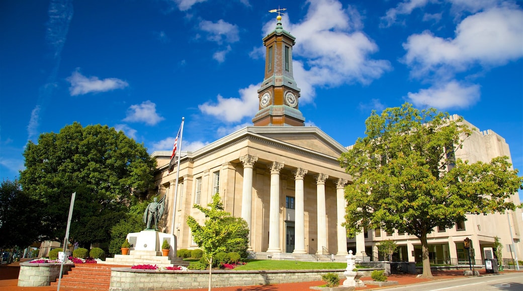 West Chester featuring heritage architecture