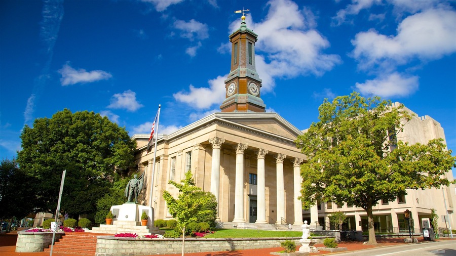 West Chester which includes heritage architecture