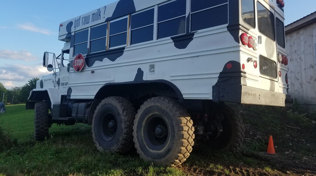 Great place to grab some chow and beer from the farms own brewery