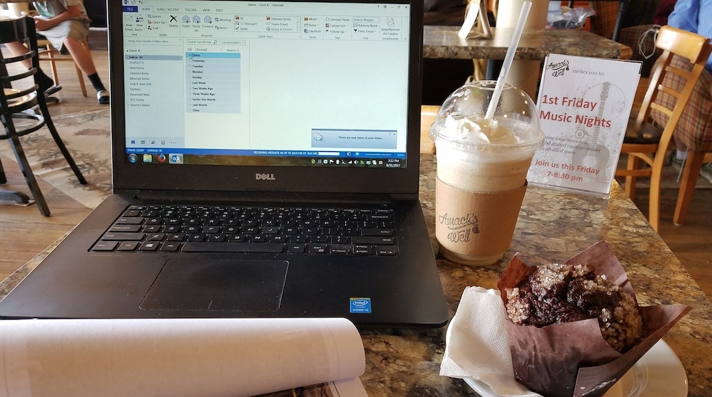 Great little coffee spot. I stopped in to do a little email and other work related business. Great service too.