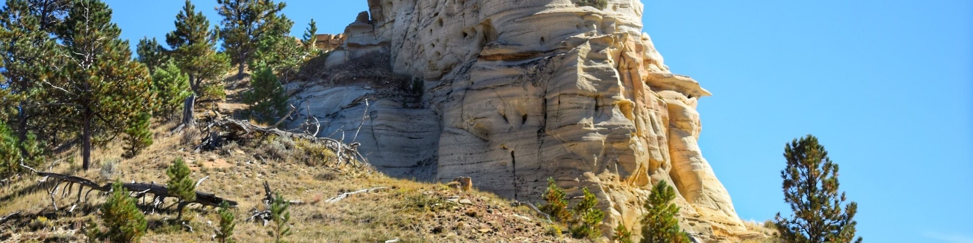 This area has some great rock features, we just cruse around in our jeep looking for the best view.