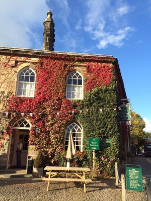 The Boar's Head is in #Ripley, North Yorkshire. We stopped here for a drink on our way home from #Ripon to #Ilkley. My brother in law knows lots of interesting pubs/hotels and this is one of them!
Ripley is also famous for it's castle and village atmosphere!