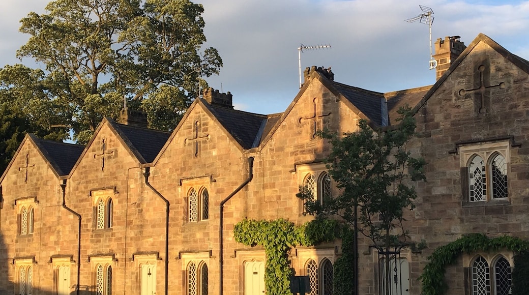 Beautiful village next to Ripley castle.