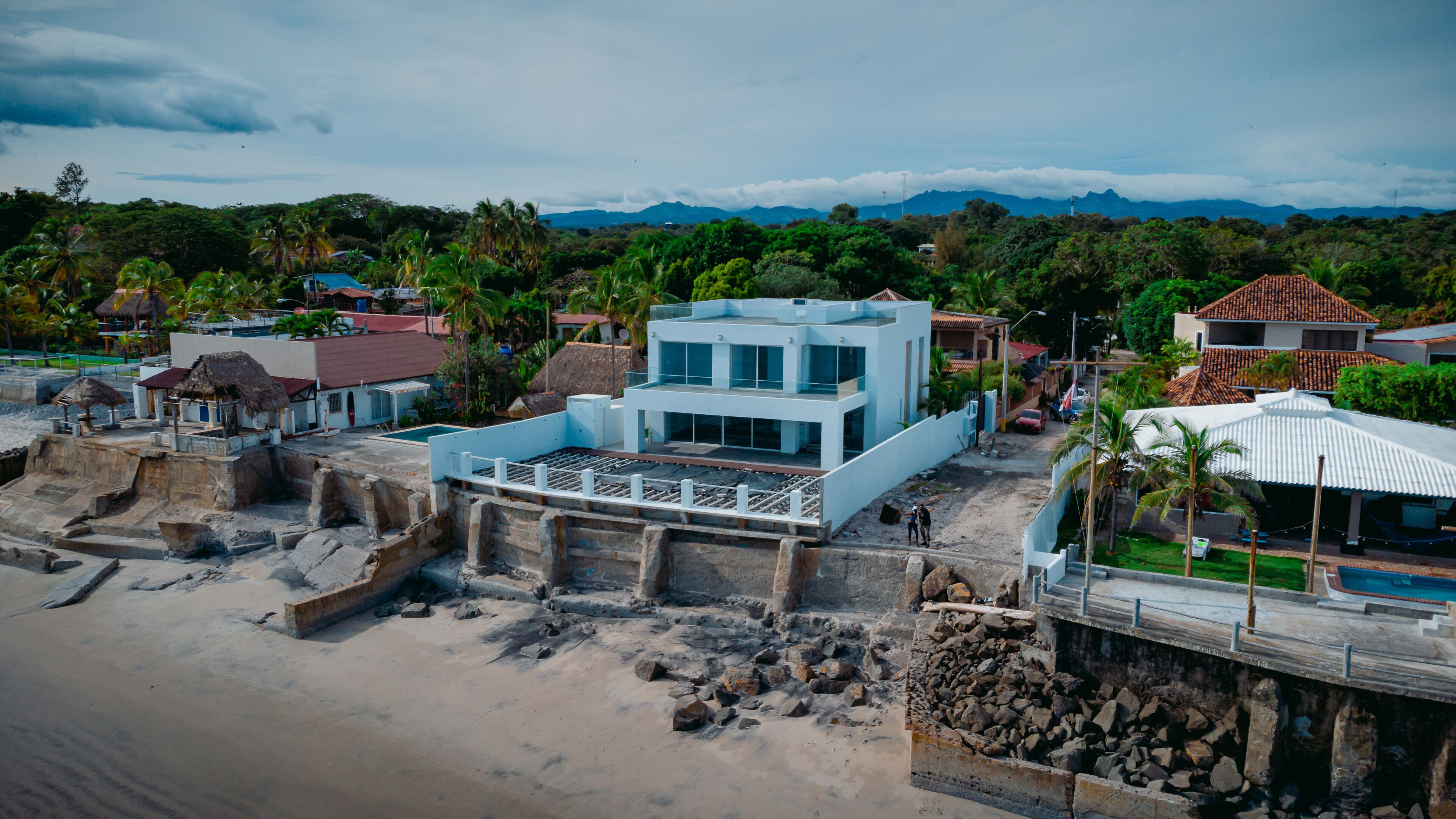 fotos de drones de los chorros de ola en cocle panamá 