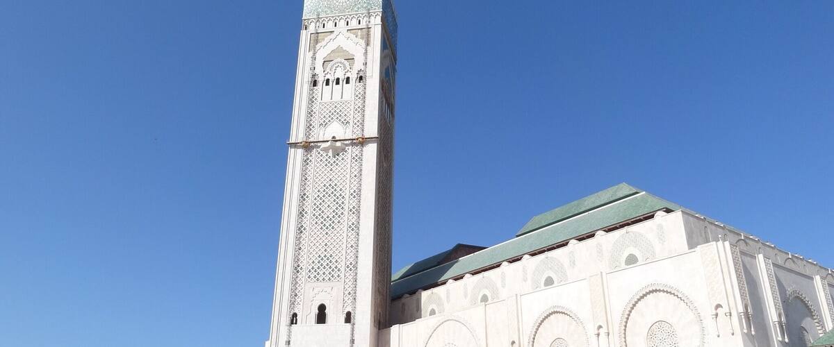 The second largest mosque in the world justifies the trip to Casablanca. It's a beautiful & peaceful place, built over the water, and is one of the few mosques non-Muslims can visit (on a guided tour)