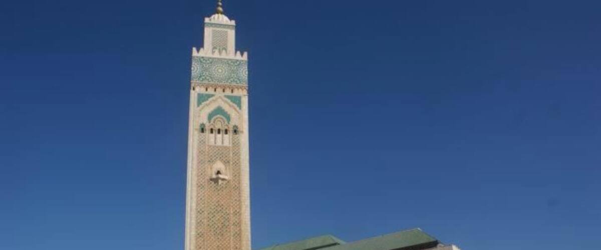 The Hassan II Mosque in Casablanca Morocco, which sits part on land and part on water.
#mosque #casablanca #morocco #architecture