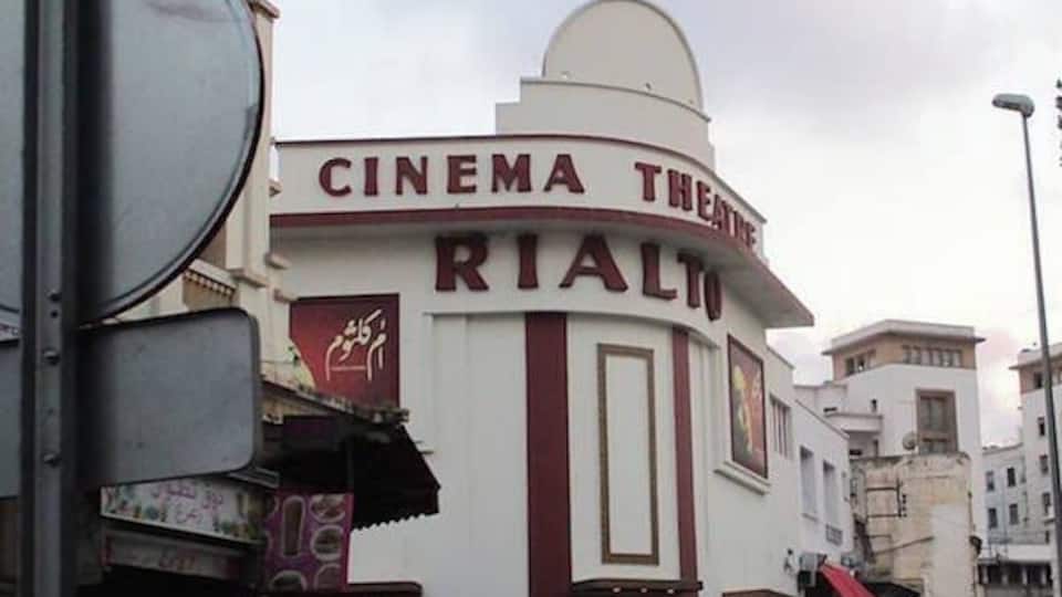 One of first things I saw in Casablanca was this Art Deco landmark - the Rialto Cinema. Josephine Baker and Edith Piaf both performed here. It is still in operation (as of 2017 when I snapped this photo).
https://davenotravels.blog