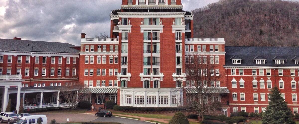 Beautiful resort and the staff are all professional and helpful. There's not much to do in the town. Most of the activities are part of the resort (golfing, shooting range). Be prepared to spend a lot of money!