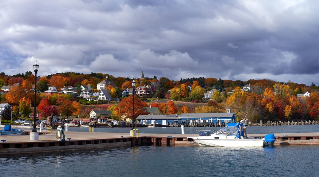 bayfield marina, wisconsin, autumn