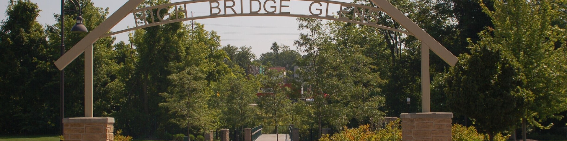 High Bridge Glens Park - Aug 2014 by Richard Geul III.