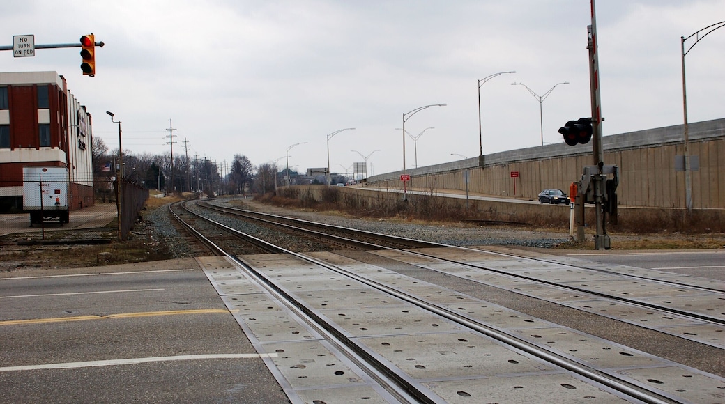 Train tracks by Schwebel's bread plant - March 2013.