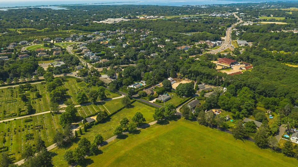 New York suburbs Long Island 5