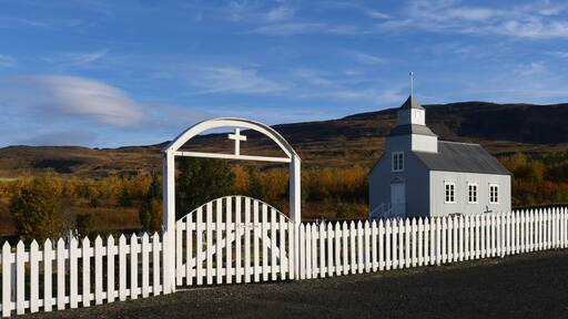 Kirche Kirkjuhvammskirkja in Hvammstangi im Norden von Island