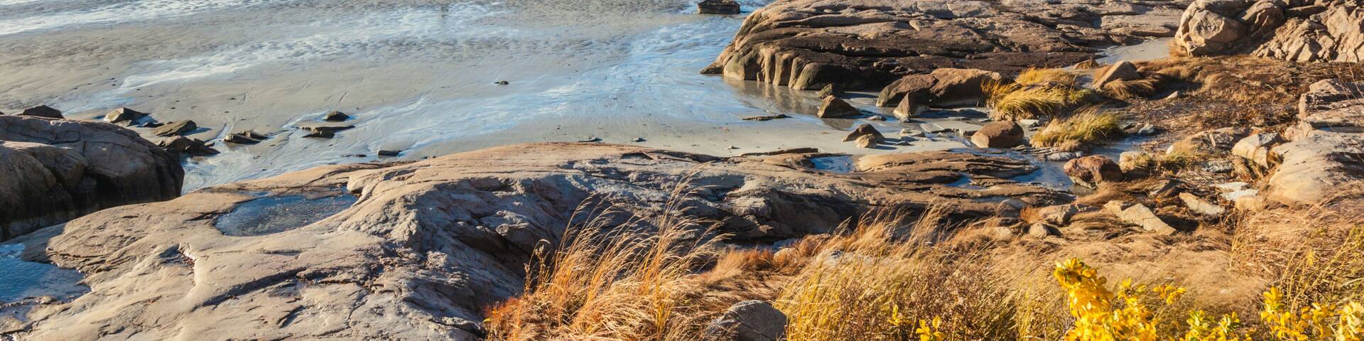 USA, Massachusetts, Cape Ann, Gloucester. Annisquam Lighthouse during autumn.