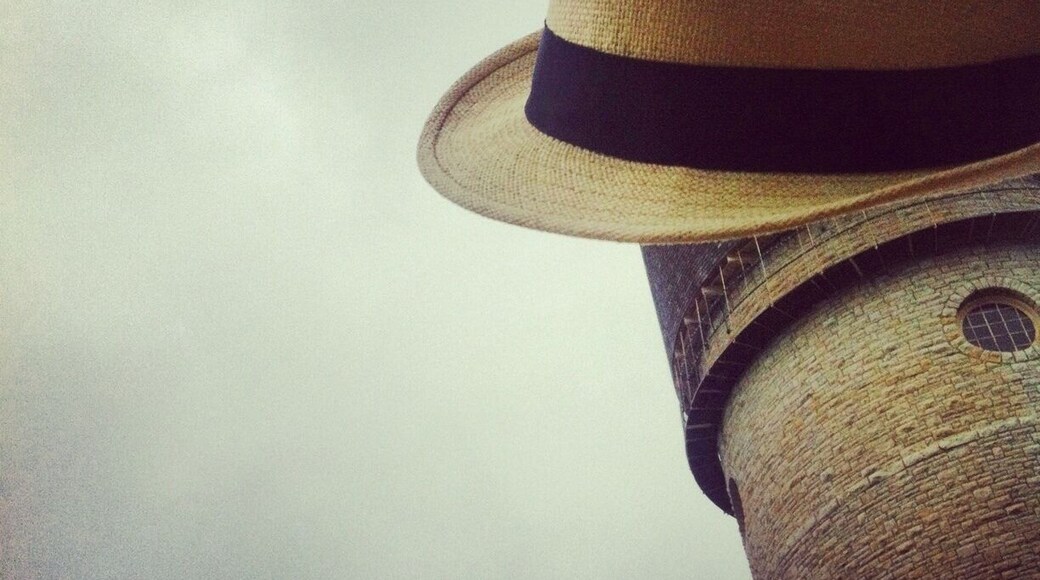 #FedoraAdventure I was all excited to try this on for size until I found out it's lovingly referred to as "the Brick Dick". Wow. Those masons in 1890 sure had a sense of humor!