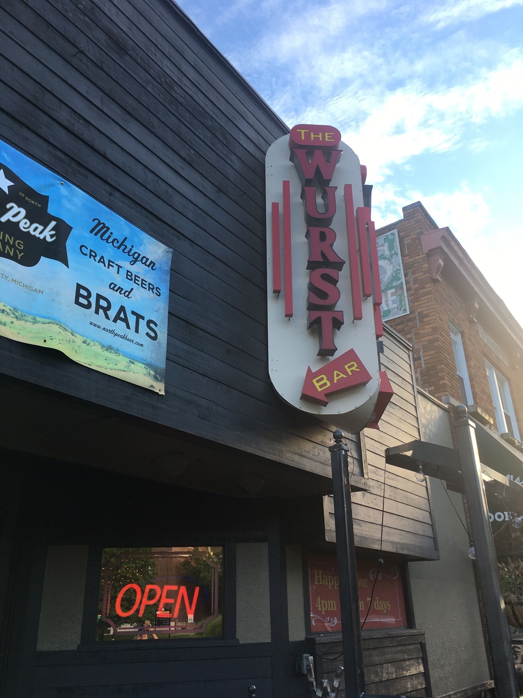 It was the "wurst" 😋😜🌭