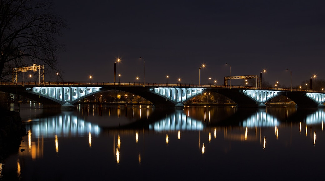 Pont Viau Bridge