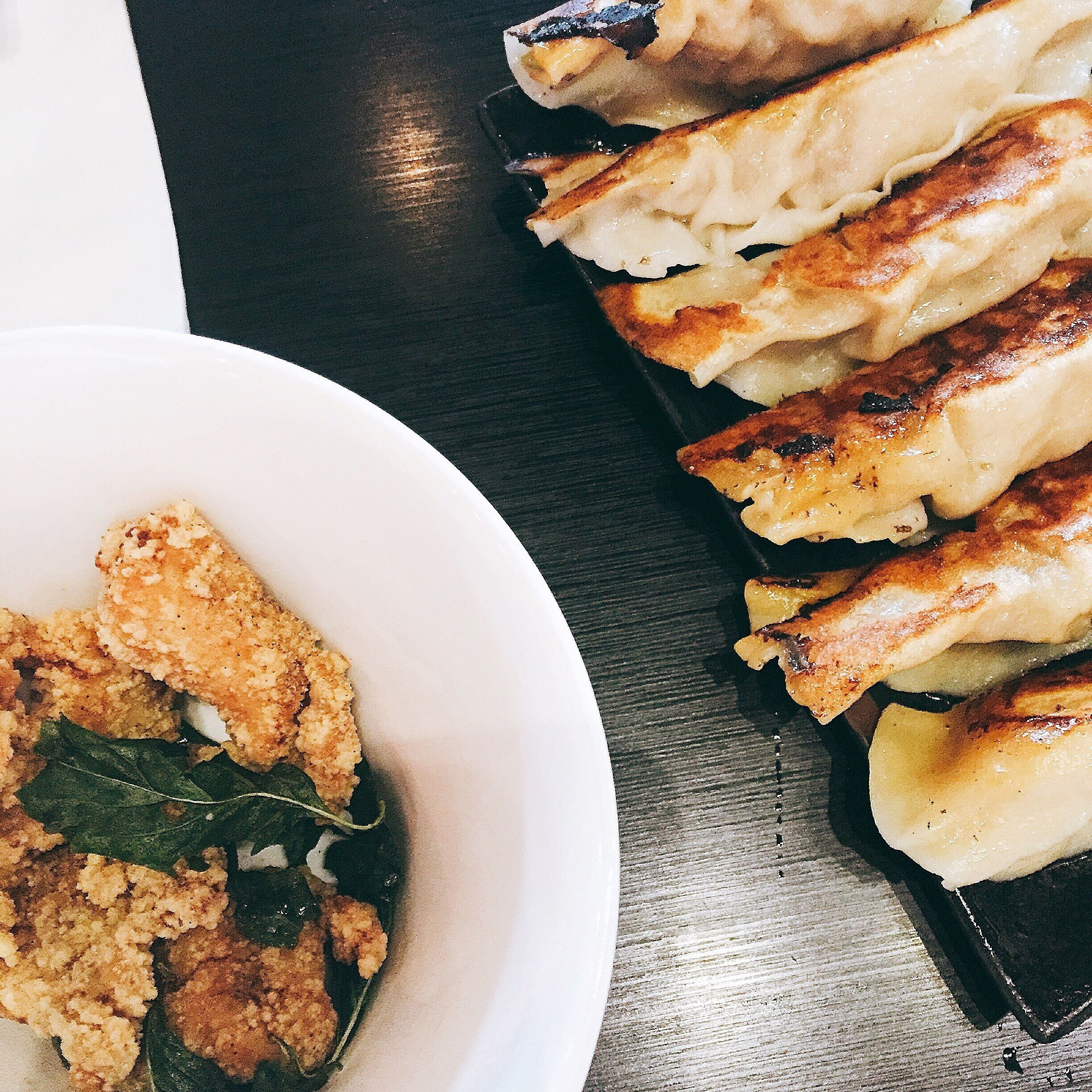 This is Taiwan restaurant and it's very famous in Seattle. On the Afternoon, my host and I went to there for dinner. I've been three time. I really like their fried chicken and the feeling it's not too much oil.