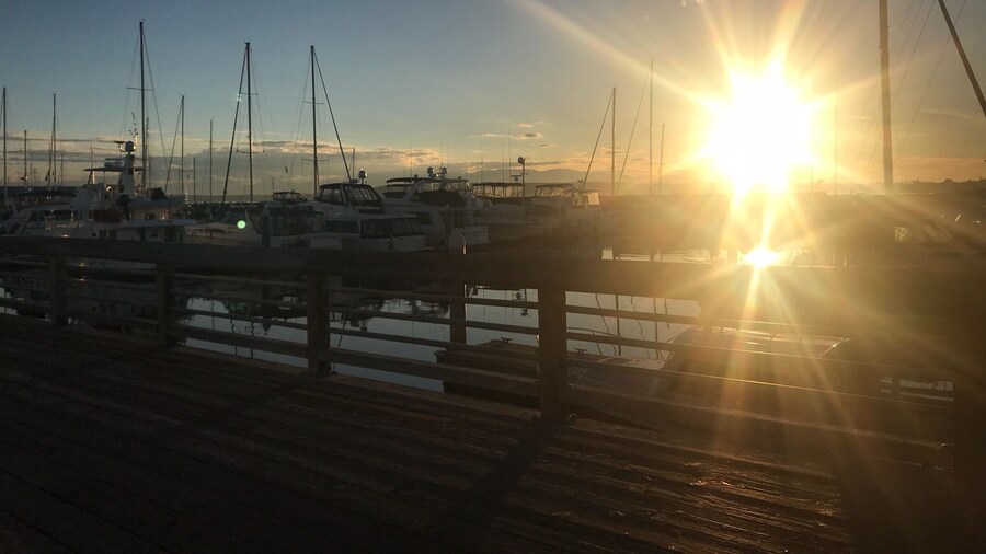 Boats & The Sun
#LifeAtExpedia #Golden #Edmonds #Sunset #YachtClub #Waterfront