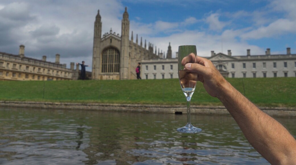 Cheers for the British Traditon