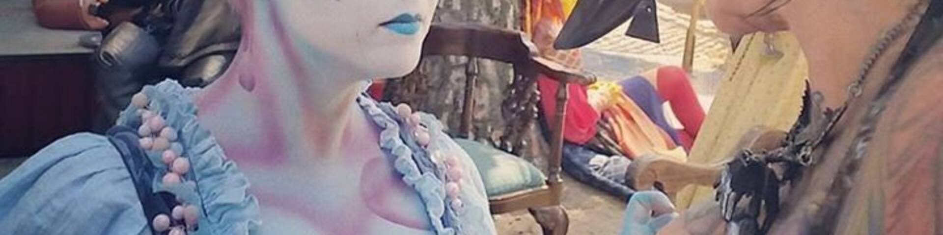 Renaissance Faire women: Joker vs Crow.
This Renn Faire outside LA runs every June!