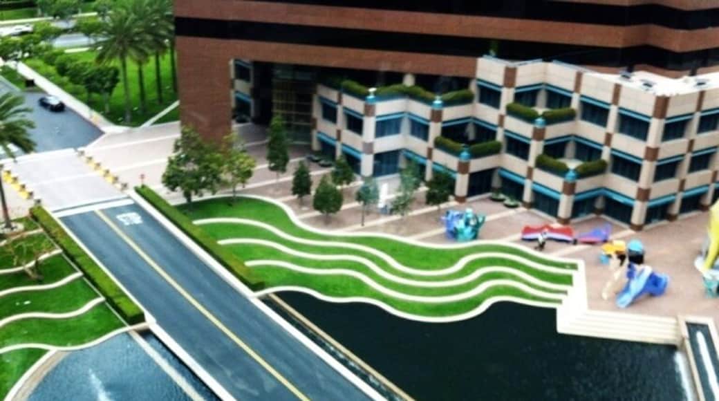 Very nice courtyard surrounded by high rise buildings. Lots of artwork and fountains to see. This photo was taken through glass, so it's not as clear.