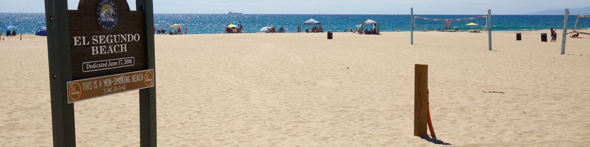 El Segundo mostrando uma praia