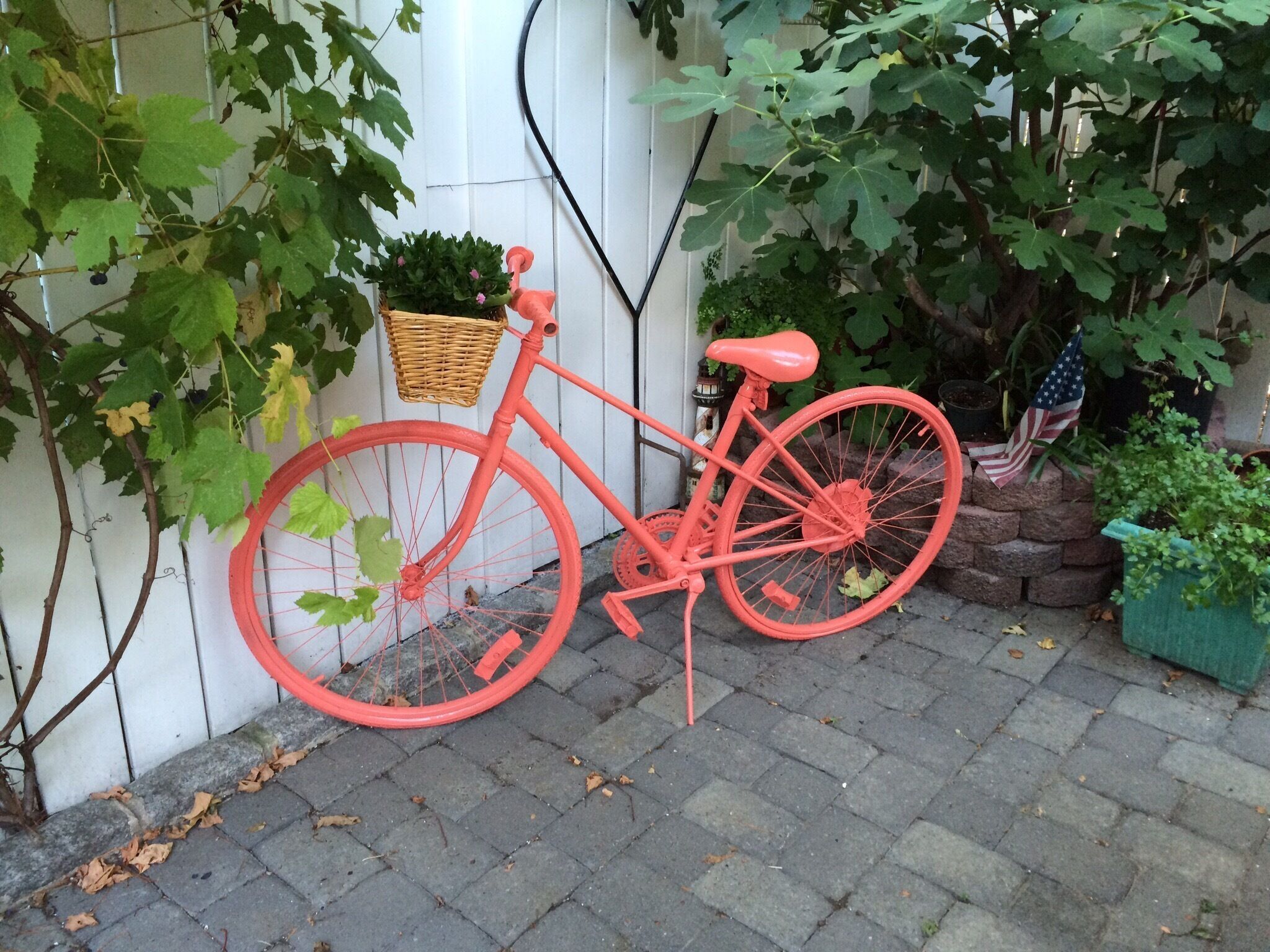 Old bicycle painted, discovered in Elizabeth, NJ