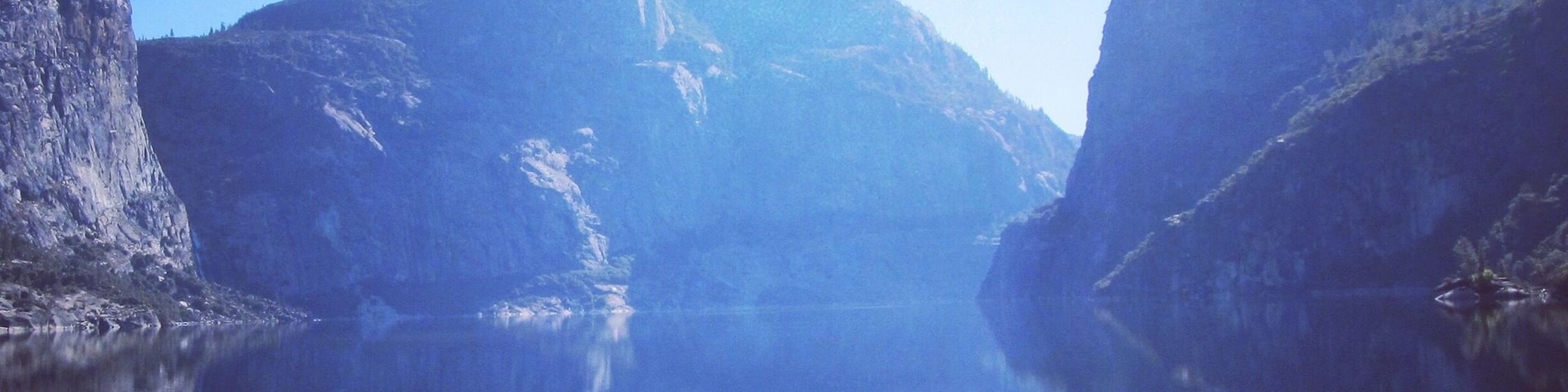 In a part of the lesser traveled Yosemite is Hetch Hetchy; a beautiful valley and reservoir that's perfect for backcountry camping. #NationalPark #blue