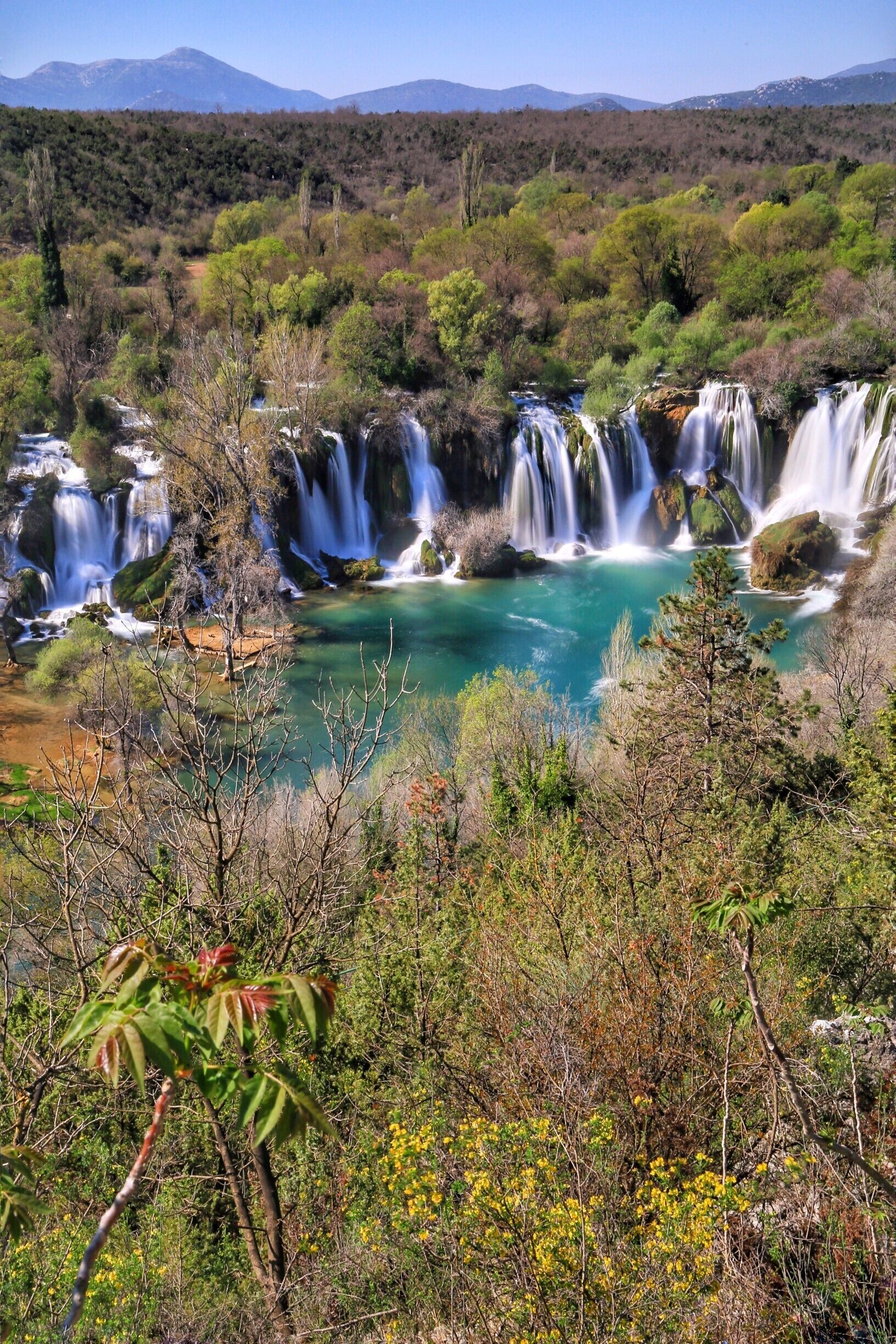 Kravica falls is only 1 hour from Mostar. There is so many great spots  
There are plenty of places you can take a photo of waterfall but you must go up and find your favorite angle.

#LifeAtExpedia
#Bosnia
#Mostar
#Kravica
#Travel
#landscape
#waterfall
#outdoor